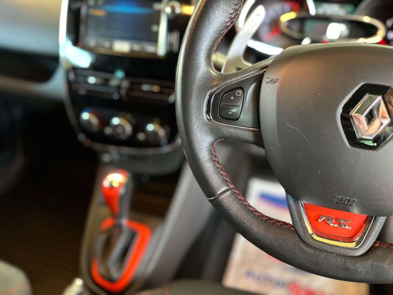 2014 RENAULT CLIO 2014 RENAULT CLIO