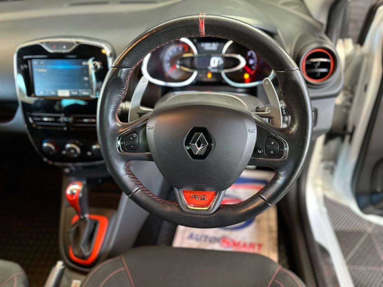 2014 RENAULT CLIO 2014 RENAULT CLIO