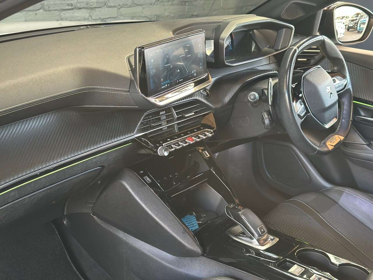 2022 PEUGEOT 208 2022 PEUGEOT 208