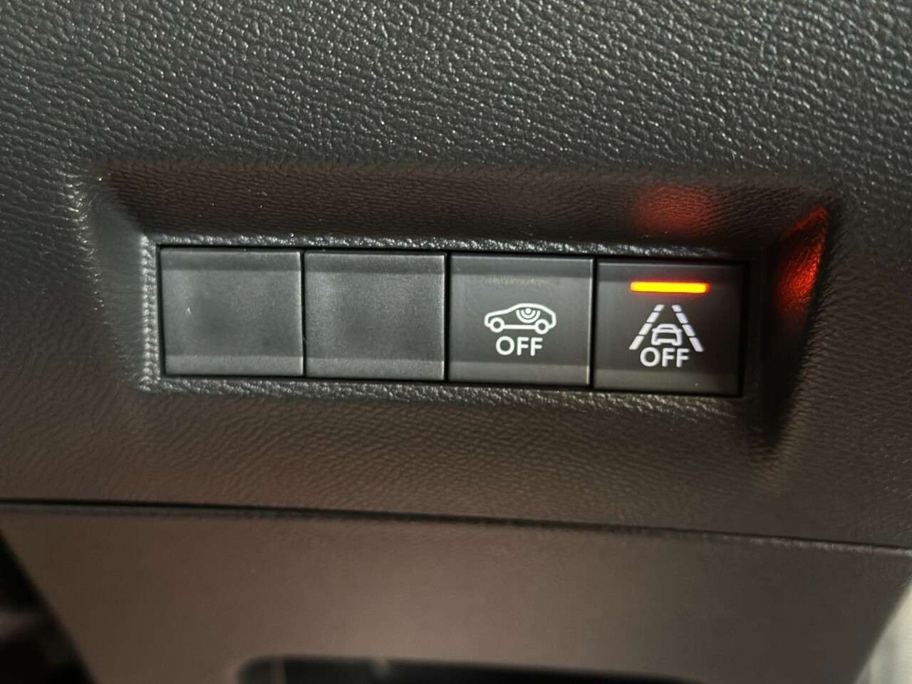 2022 PEUGEOT 208 2022 PEUGEOT 208