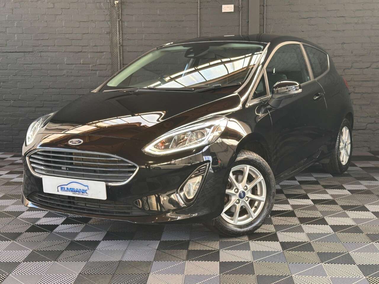 A 2017 FORD FIESTA 1.1 Ti-VCT Zetec Hatchback 3dr Petrol Manual Euro 6 (s/s) (85 ps) LOW ROAD A 2017 FORD FIESTA 1.1 Ti-VCT Zetec Hatchback 3dr Petrol Manual Euro 6 (s/s) (85 ps) LOW ROAD