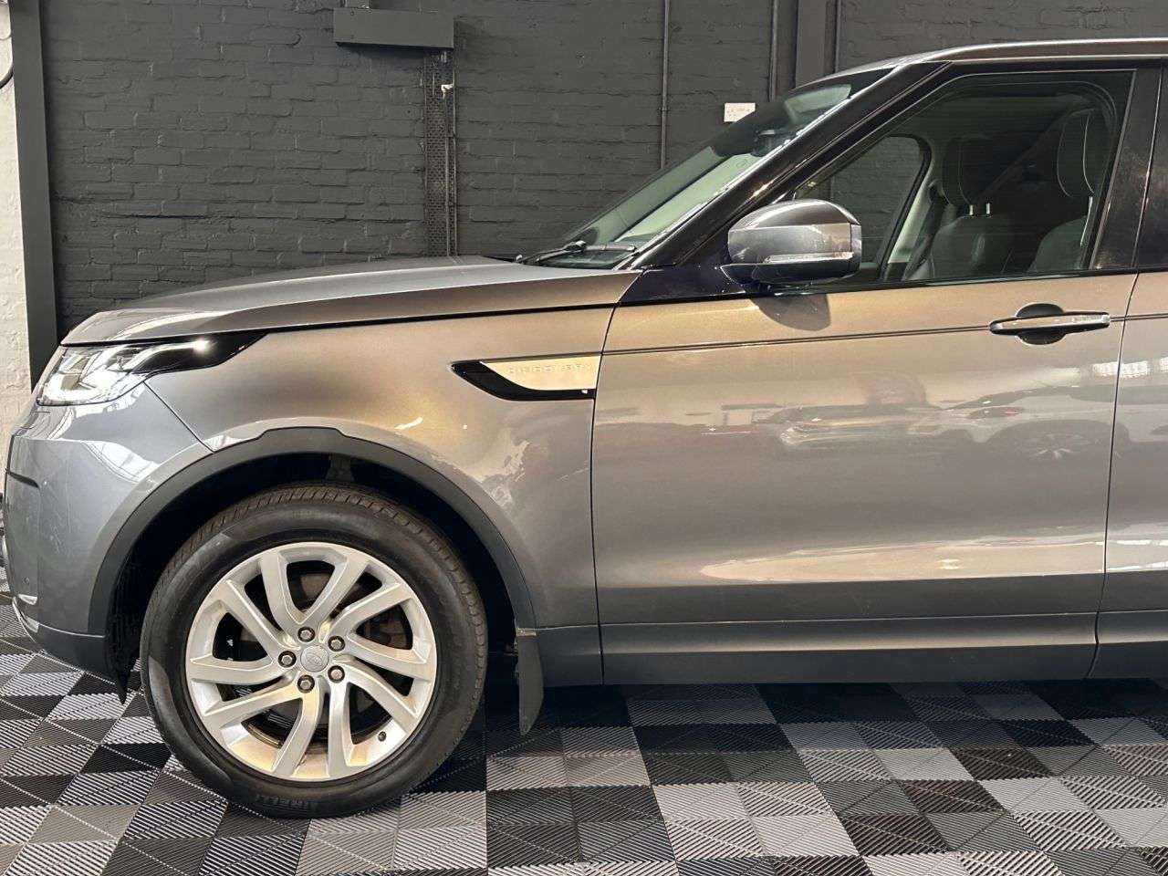 2017 LAND ROVER DISCOVERY 2017 LAND ROVER DISCOVERY