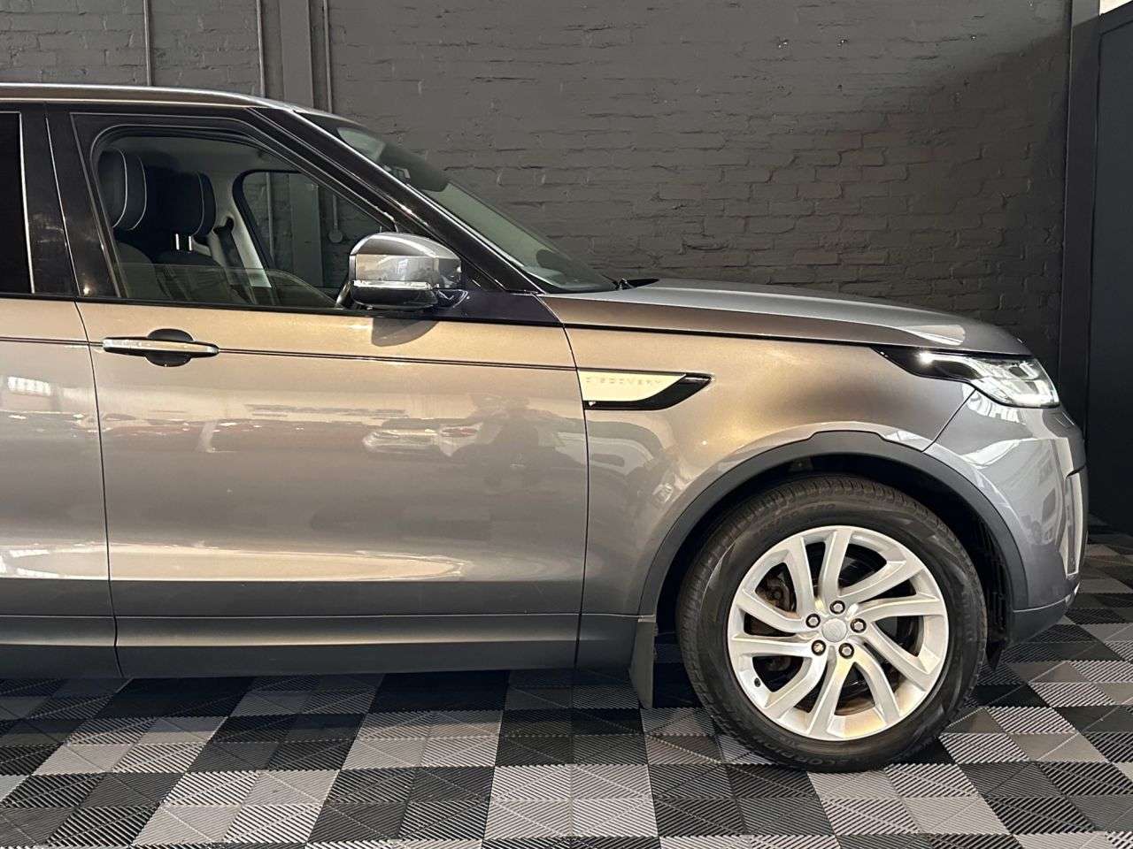 2017 LAND ROVER DISCOVERY 2017 LAND ROVER DISCOVERY