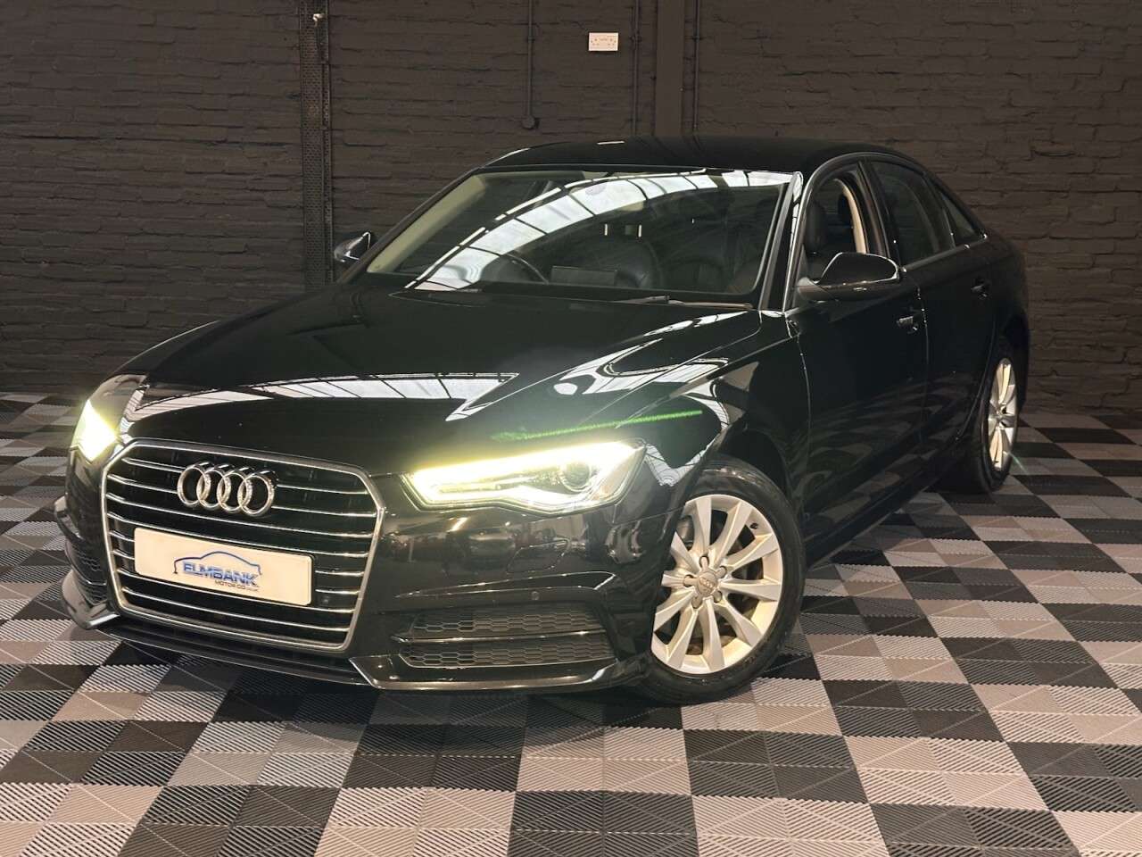 A 2018 AUDI A6 SALOON 2.0 TDI ultra SE Executive Saloon 4dr Diesel Manual Euro 6 (s/s) (190 ps) U A 2018 AUDI A6 SALOON 2.0 TDI ultra SE Executive Saloon 4dr Diesel Manual Euro 6 (s/s) (190 ps) U