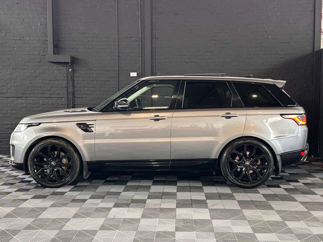 2020 LAND ROVER RANGE ROVER SPORT 2020 LAND ROVER RANGE ROVER SPORT