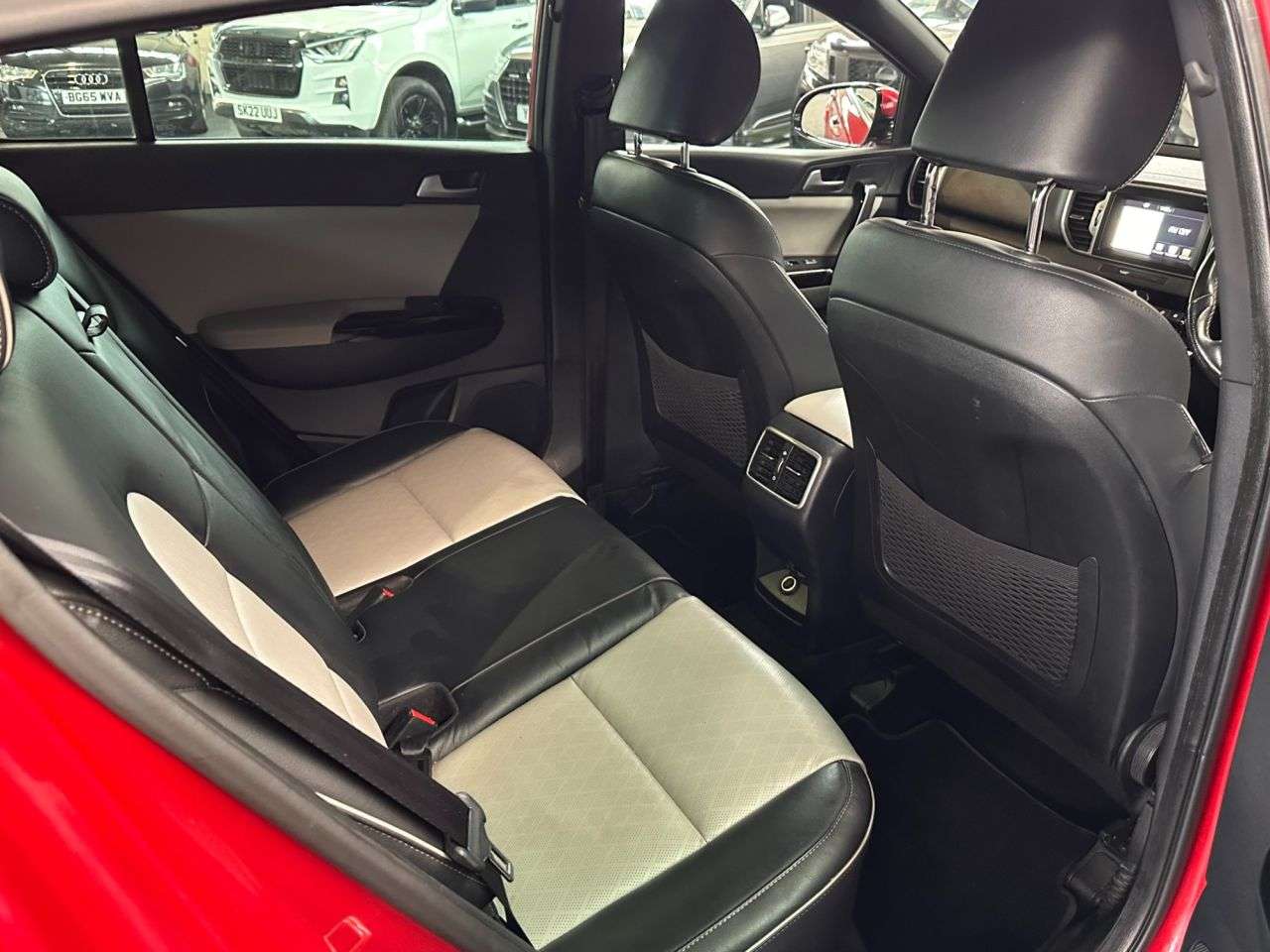 2018 KIA SPORTAGE 2018 KIA SPORTAGE