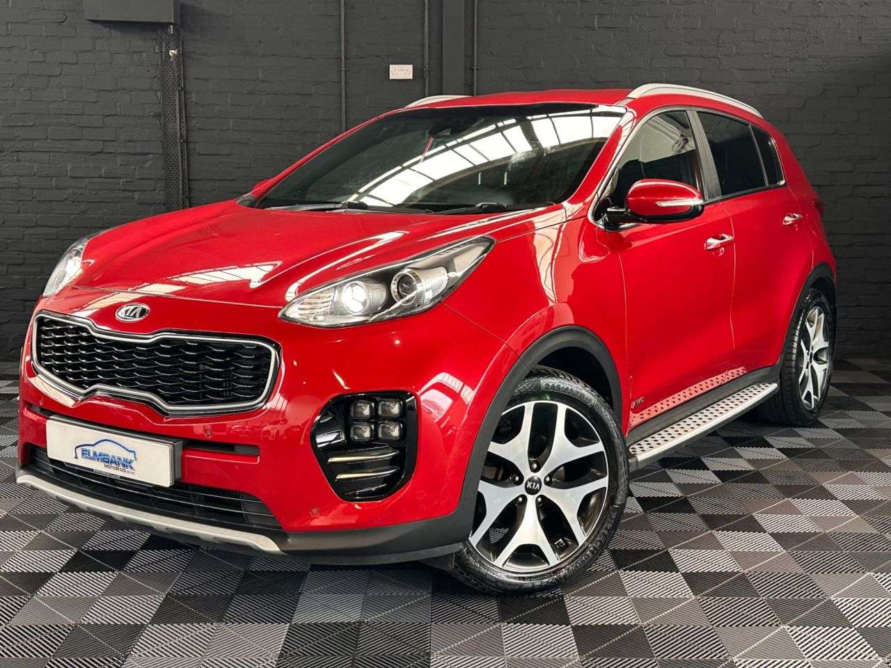A 2018 KIA SPORTAGE 2.0 CRDi GT-Line SUV 5dr Diesel Auto AWD Euro 6 (134 bhp) AUTOMATIC GEARBOX A 2018 KIA SPORTAGE 2.0 CRDi GT-Line SUV 5dr Diesel Auto AWD Euro 6 (134 bhp) AUTOMATIC GEARBOX