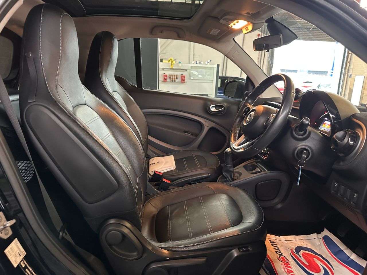 2017 SMART FORTWO 2017 SMART FORTWO