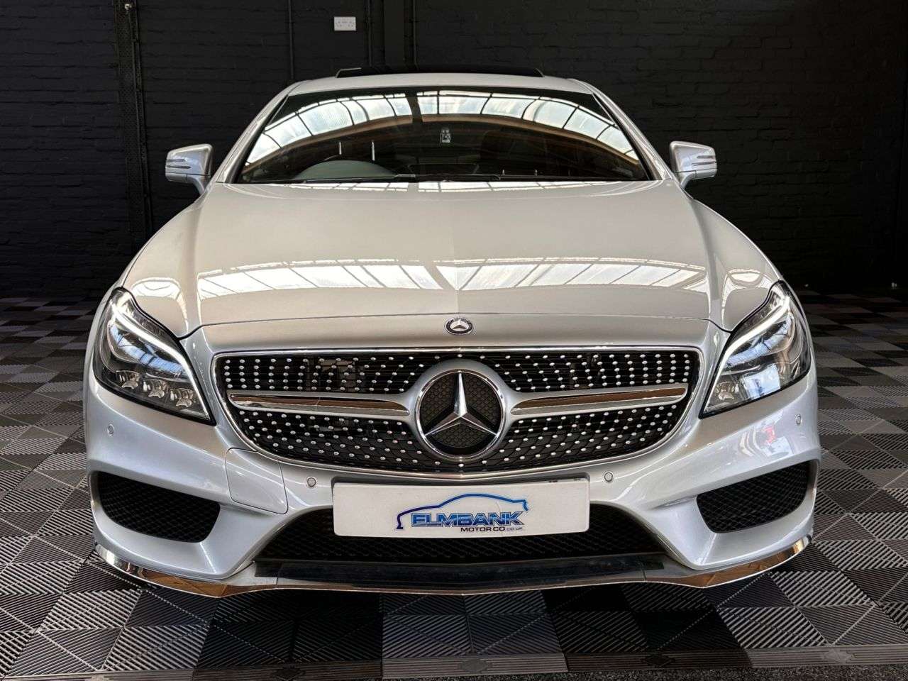 A 2017 MERCEDES-BENZ CLS CLASS 3.0 CLS350d V6 AMG Line (Premium Plus) Coupe 4dr Diesel G-Tronic+ Euro 6 (s A 2017 MERCEDES-BENZ CLS CLASS 3.0 CLS350d V6 AMG Line (Premium Plus) Coupe 4dr Diesel G-Tronic+ Euro 6 (s