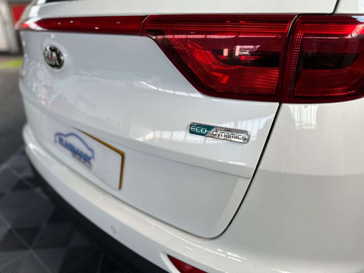 2017 KIA SPORTAGE 2017 KIA SPORTAGE