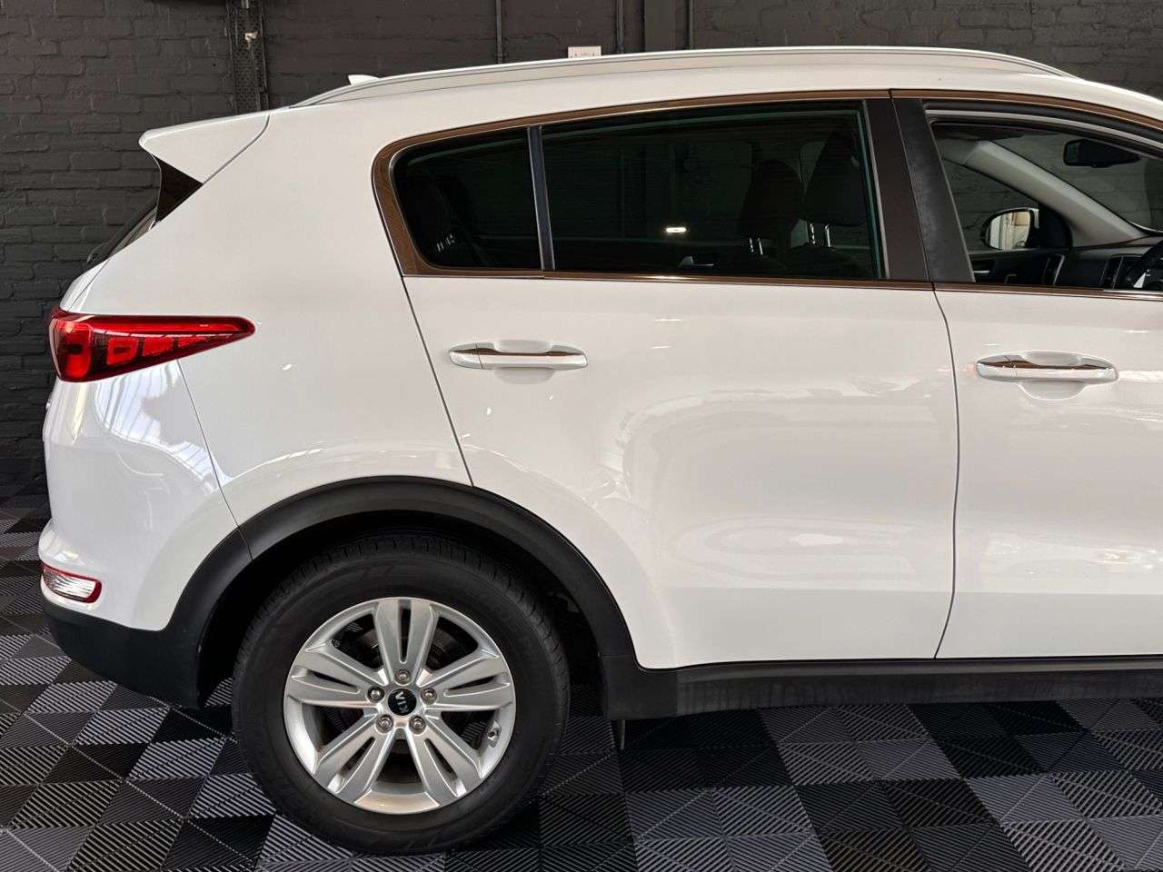 2017 KIA SPORTAGE 2017 KIA SPORTAGE