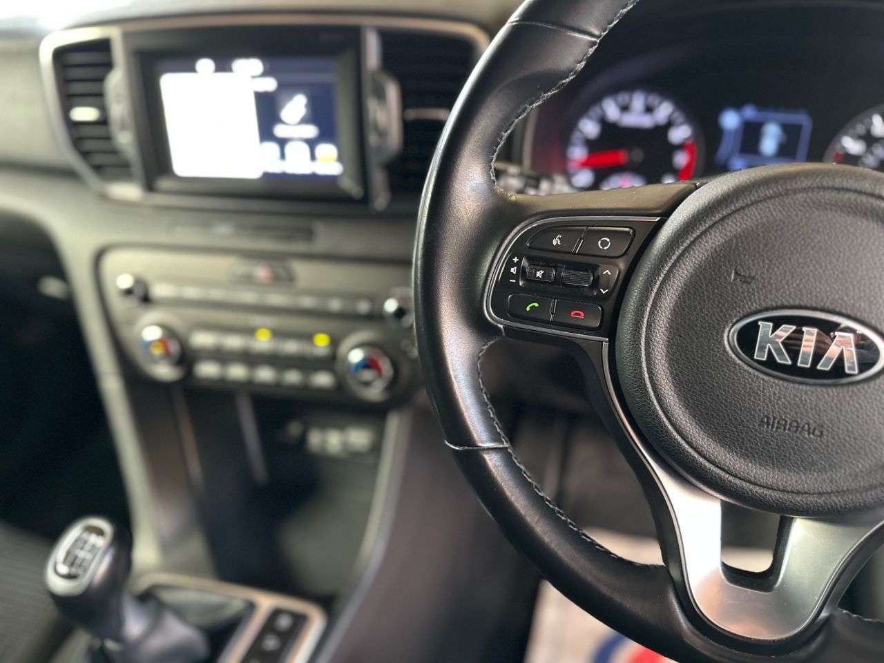 2017 KIA SPORTAGE 2017 KIA SPORTAGE