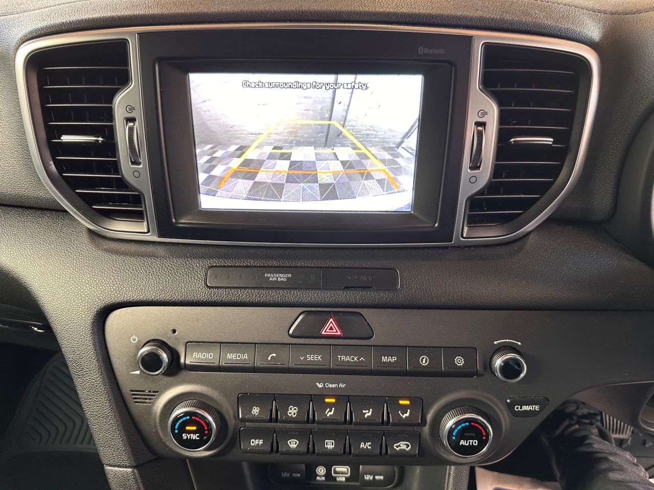 2017 KIA SPORTAGE 2017 KIA SPORTAGE