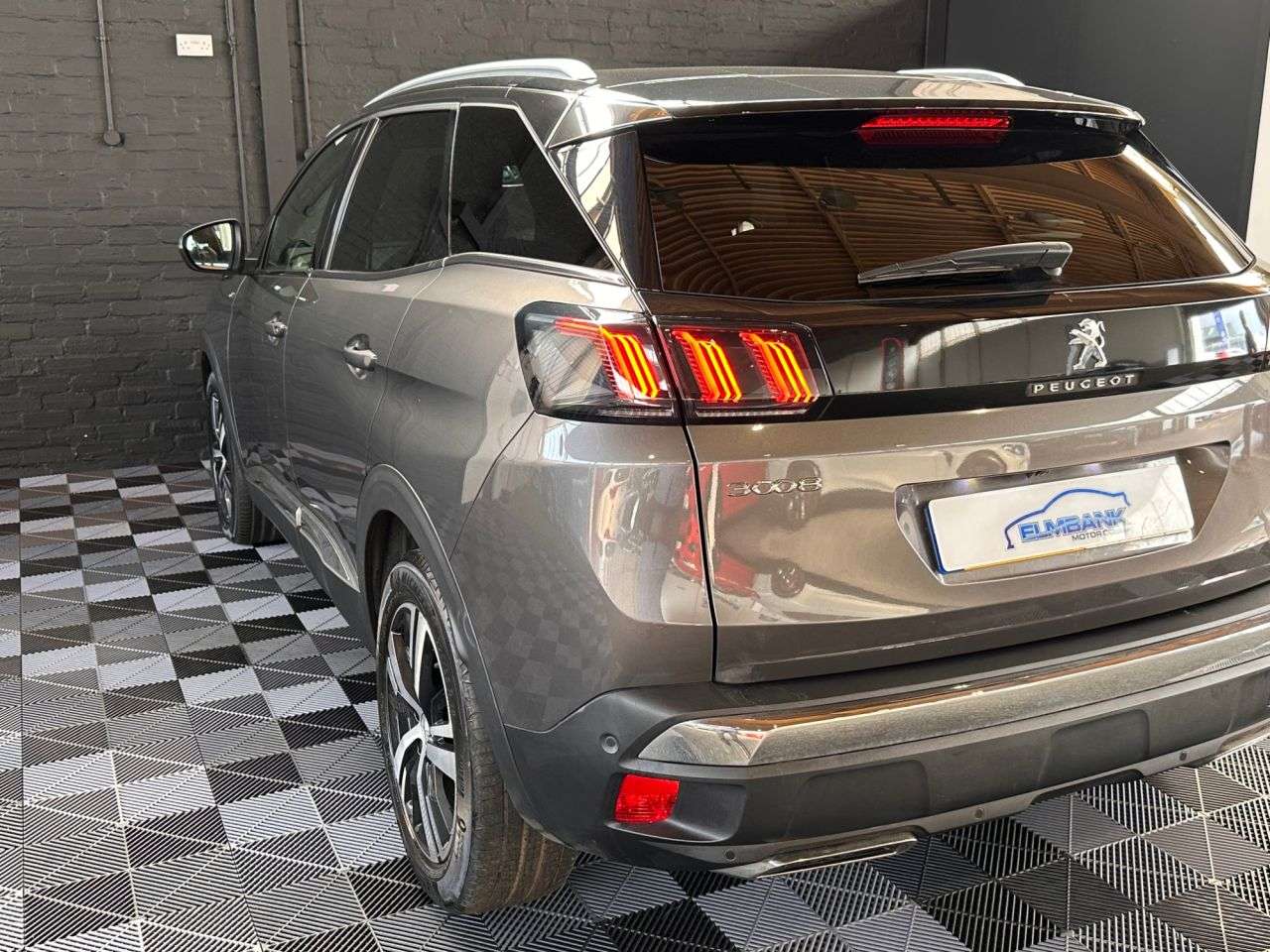 2021 PEUGEOT 3008 2021 PEUGEOT 3008