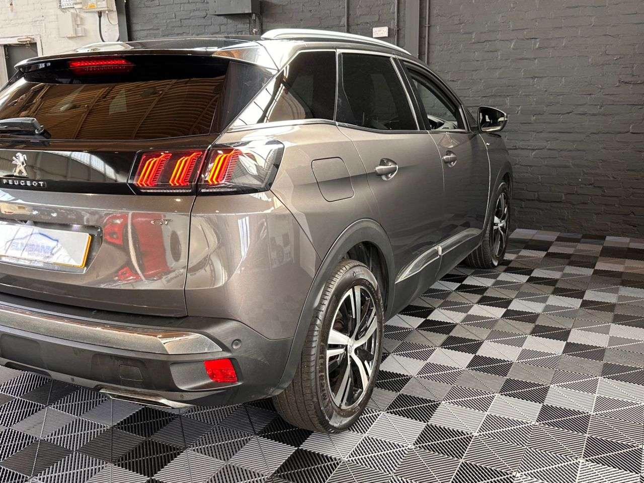 2021 PEUGEOT 3008 2021 PEUGEOT 3008