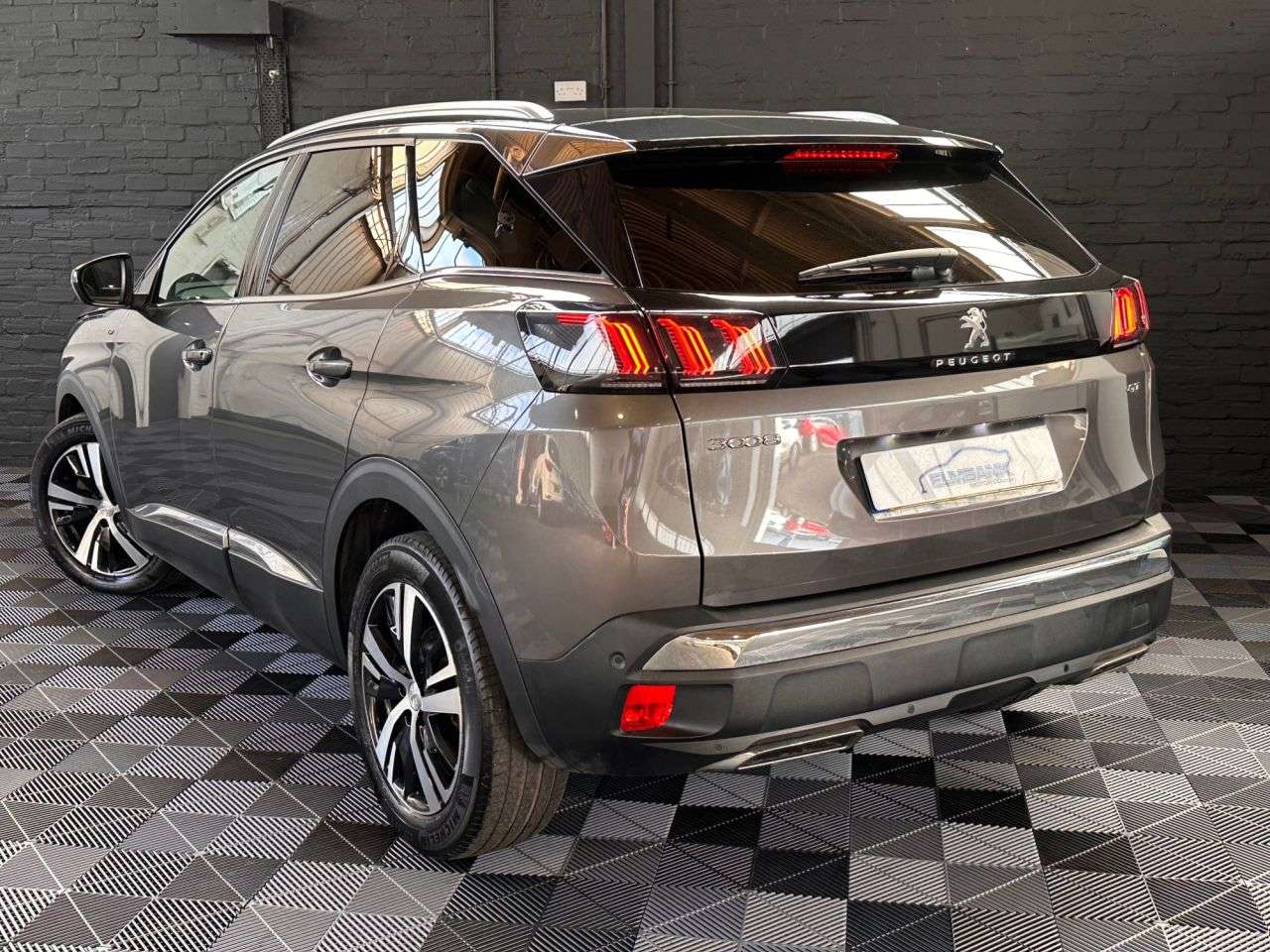 2021 PEUGEOT 3008 2021 PEUGEOT 3008