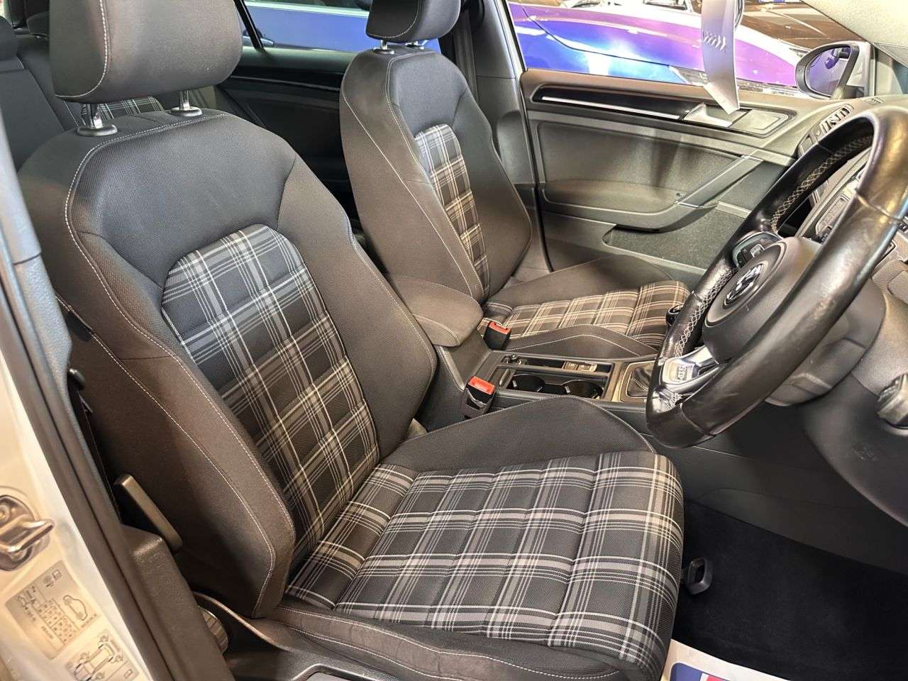 A 2015 VOLKSWAGEN GOLF 2.0 TDI BlueMotion Tech GTD Hatchback 5dr Diesel Manual Euro 6 (s/s) (184 p A 2015 VOLKSWAGEN GOLF 2.0 TDI BlueMotion Tech GTD Hatchback 5dr Diesel Manual Euro 6 (s/s) (184 p