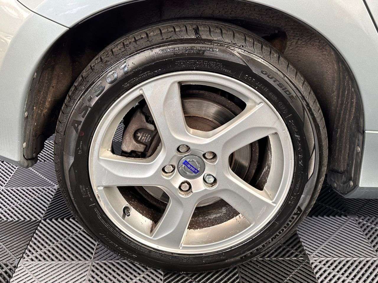 2011 VOLVO S60 2011 VOLVO S60