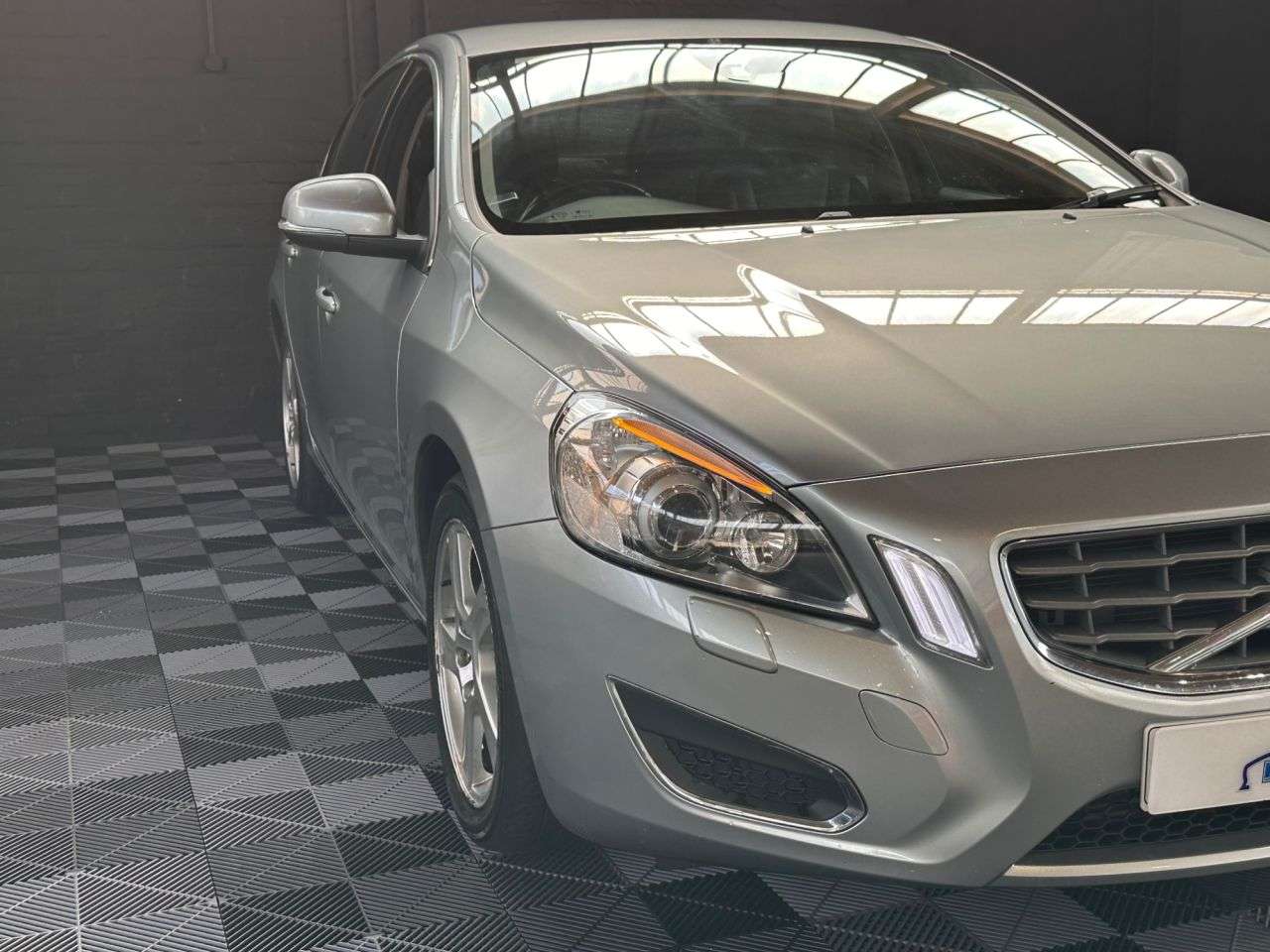 2011 VOLVO S60 2011 VOLVO S60