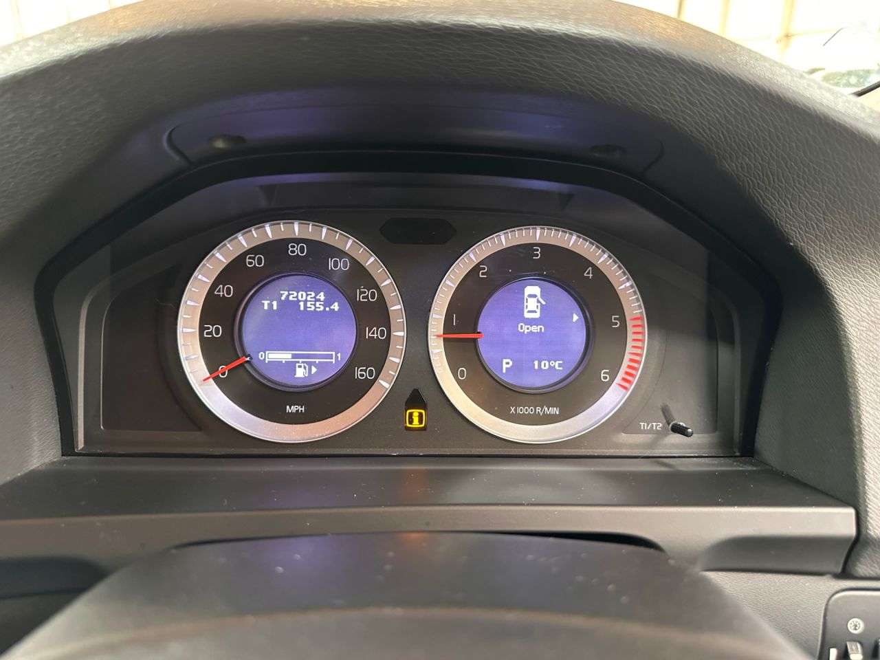 2011 VOLVO S60 2011 VOLVO S60