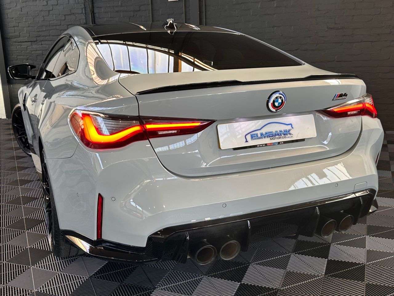 2022 BMW M4 2022 BMW M4