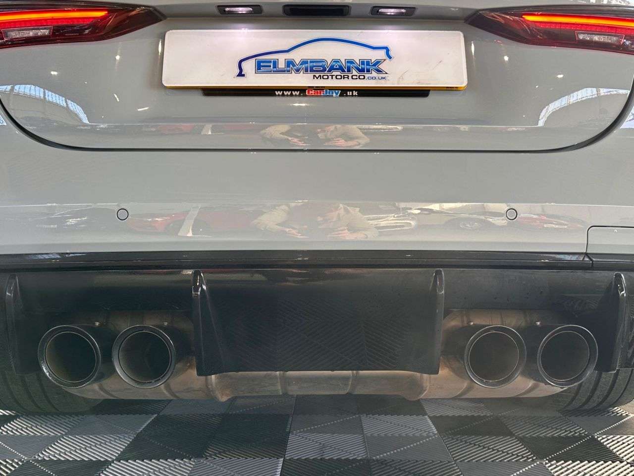 2022 BMW M4 2022 BMW M4