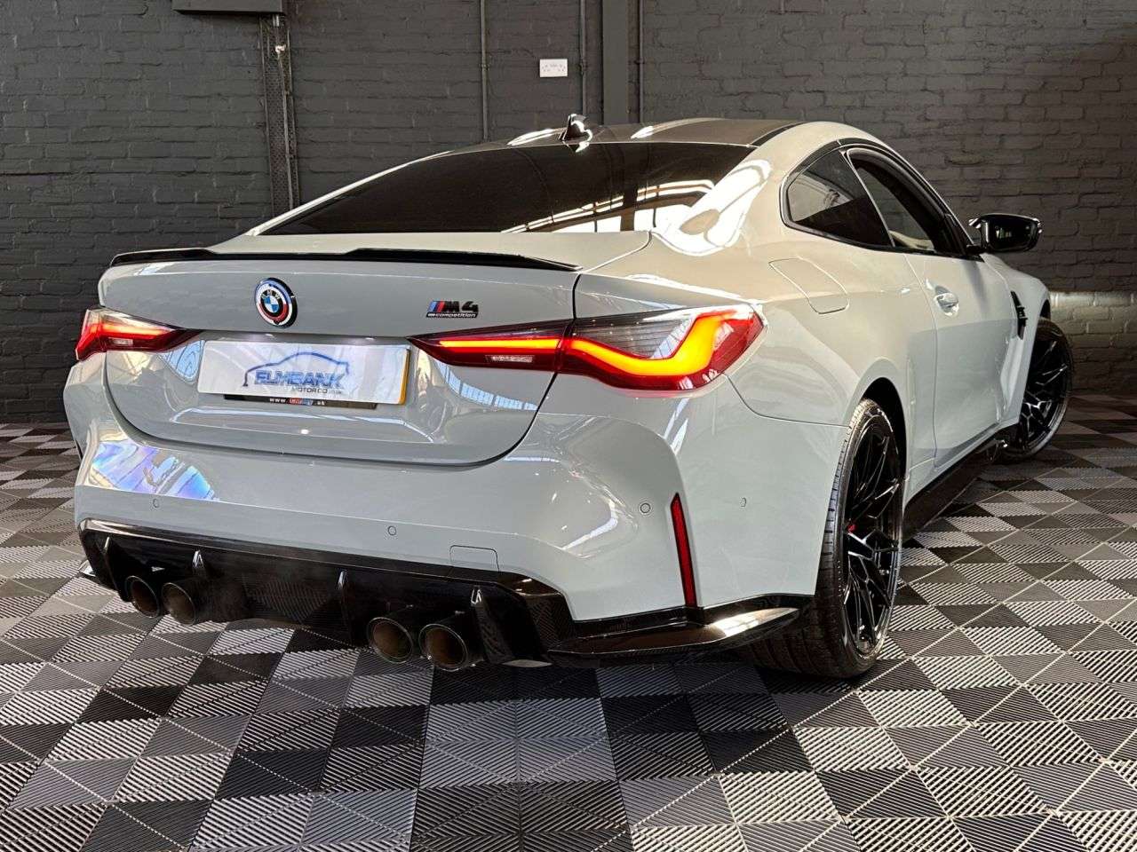 2022 BMW M4 2022 BMW M4