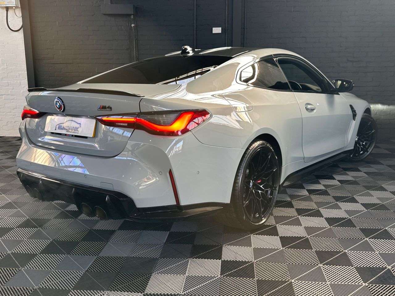 2022 BMW M4 2022 BMW M4