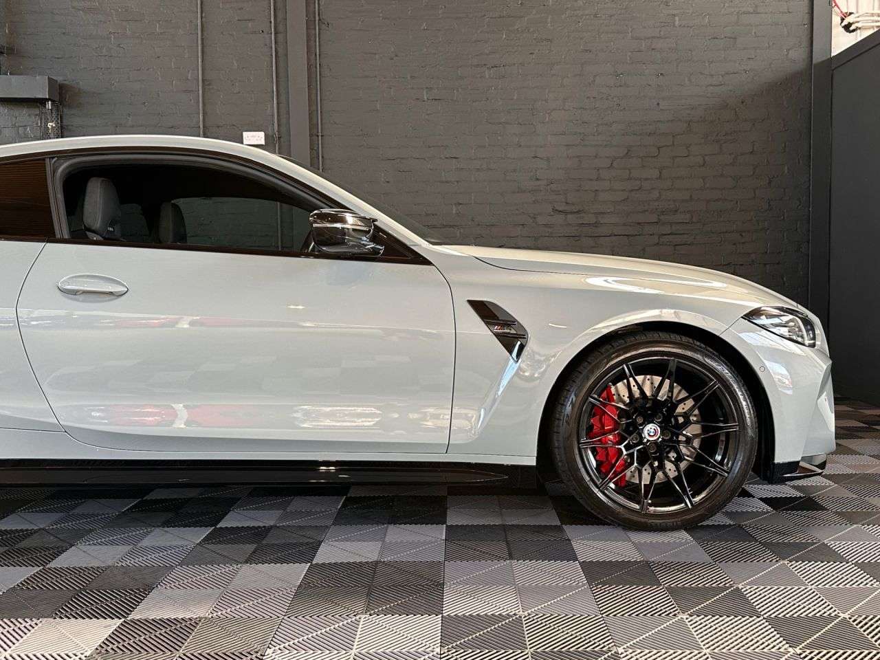 2022 BMW M4 2022 BMW M4