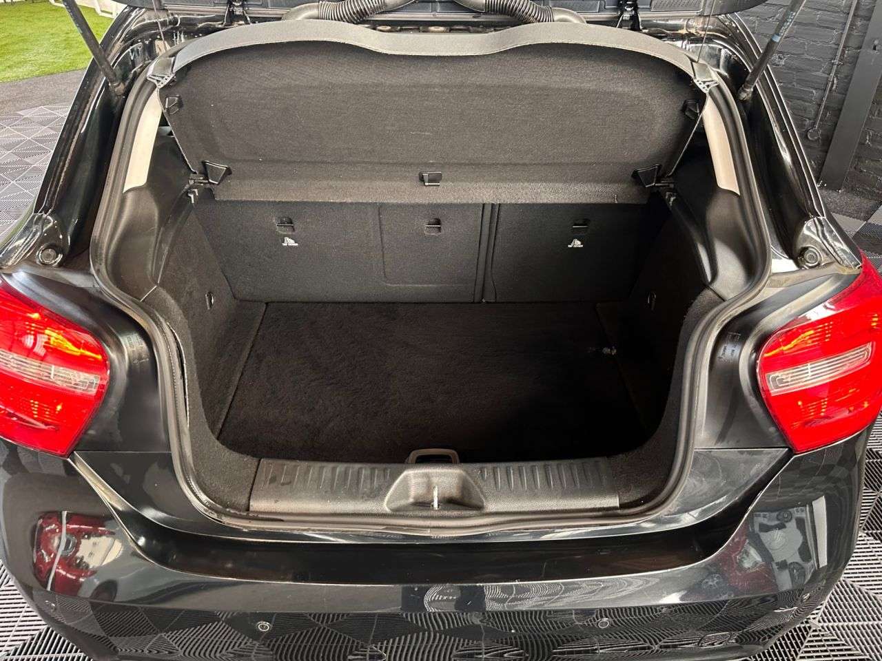 2014 MERCEDES-BENZ A-CLASS 2014 MERCEDES-BENZ A-CLASS