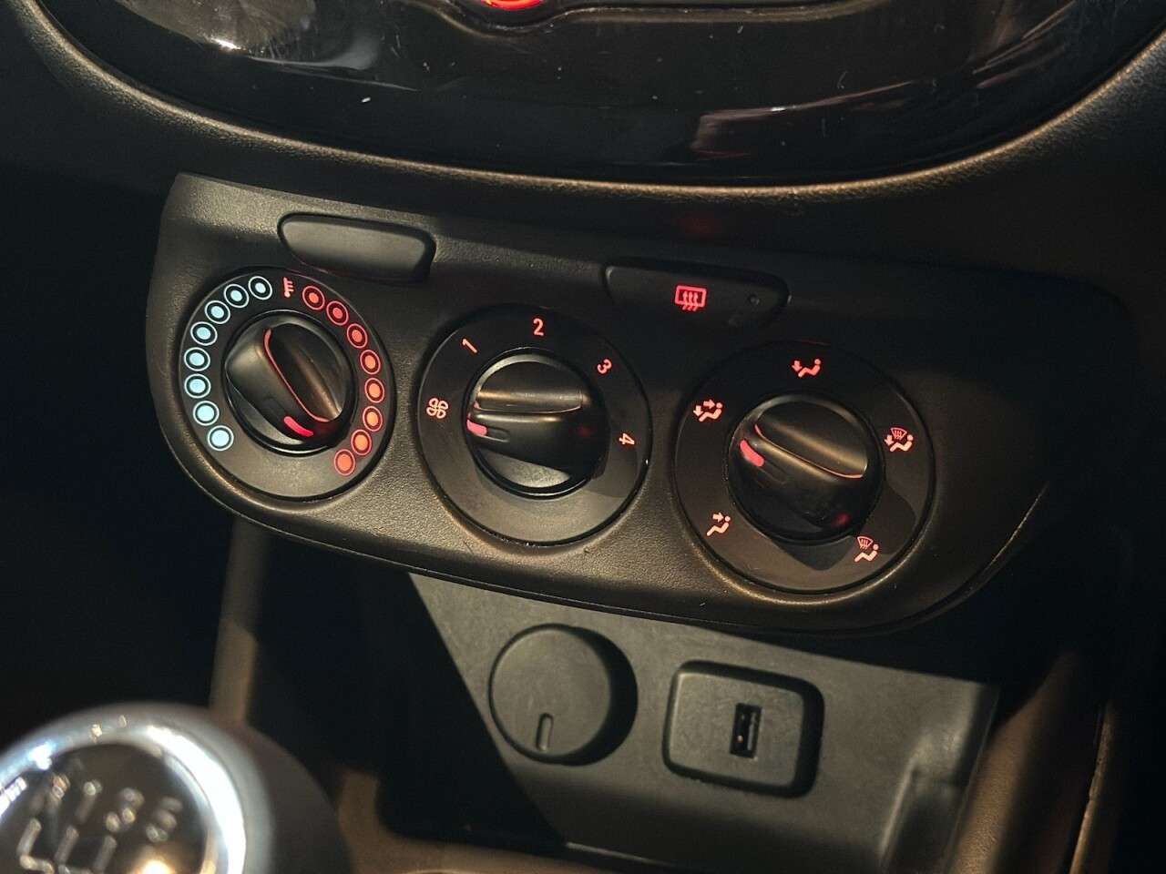 2018 VAUXHALL CORSA 2018 VAUXHALL CORSA