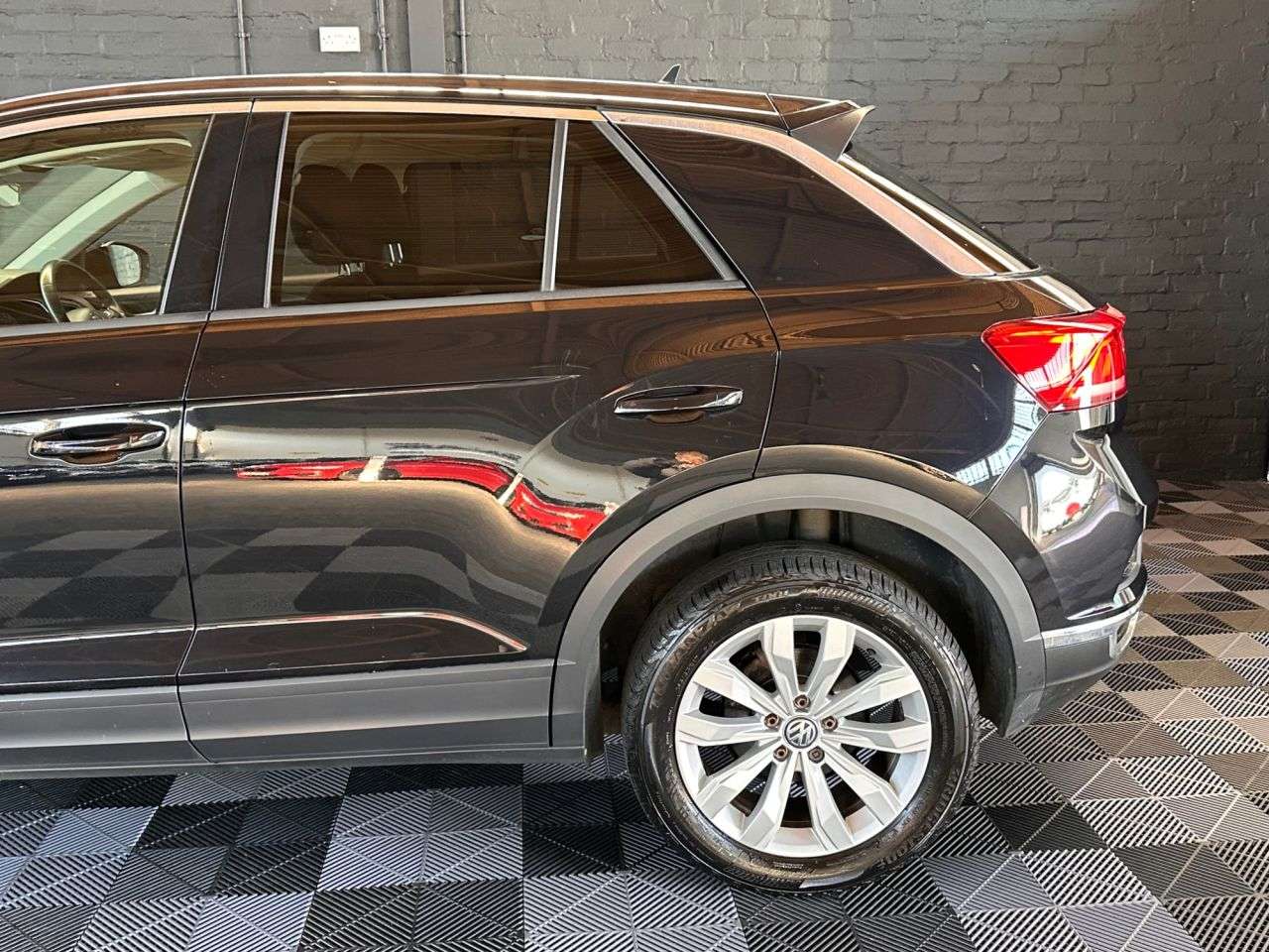 2019 VOLKSWAGEN T-ROC 2019 VOLKSWAGEN T-ROC