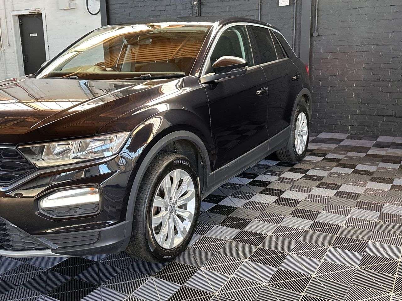 2019 VOLKSWAGEN T-ROC 2019 VOLKSWAGEN T-ROC