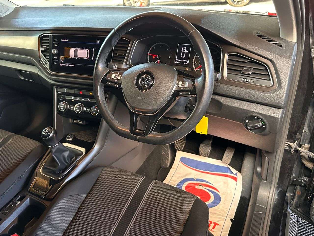 2019 VOLKSWAGEN T-ROC 2019 VOLKSWAGEN T-ROC