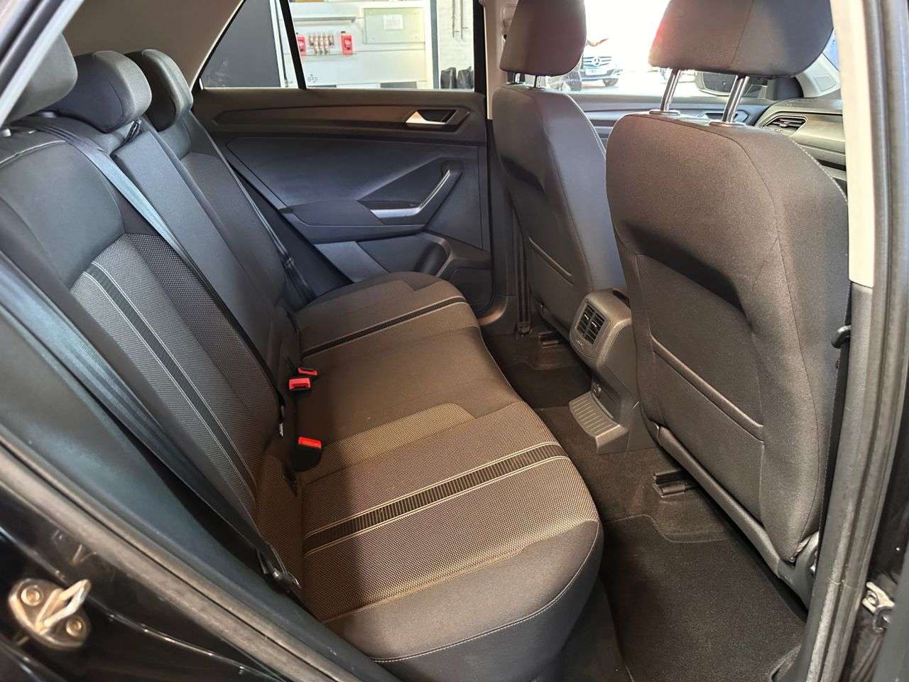 2019 VOLKSWAGEN T-ROC 2019 VOLKSWAGEN T-ROC