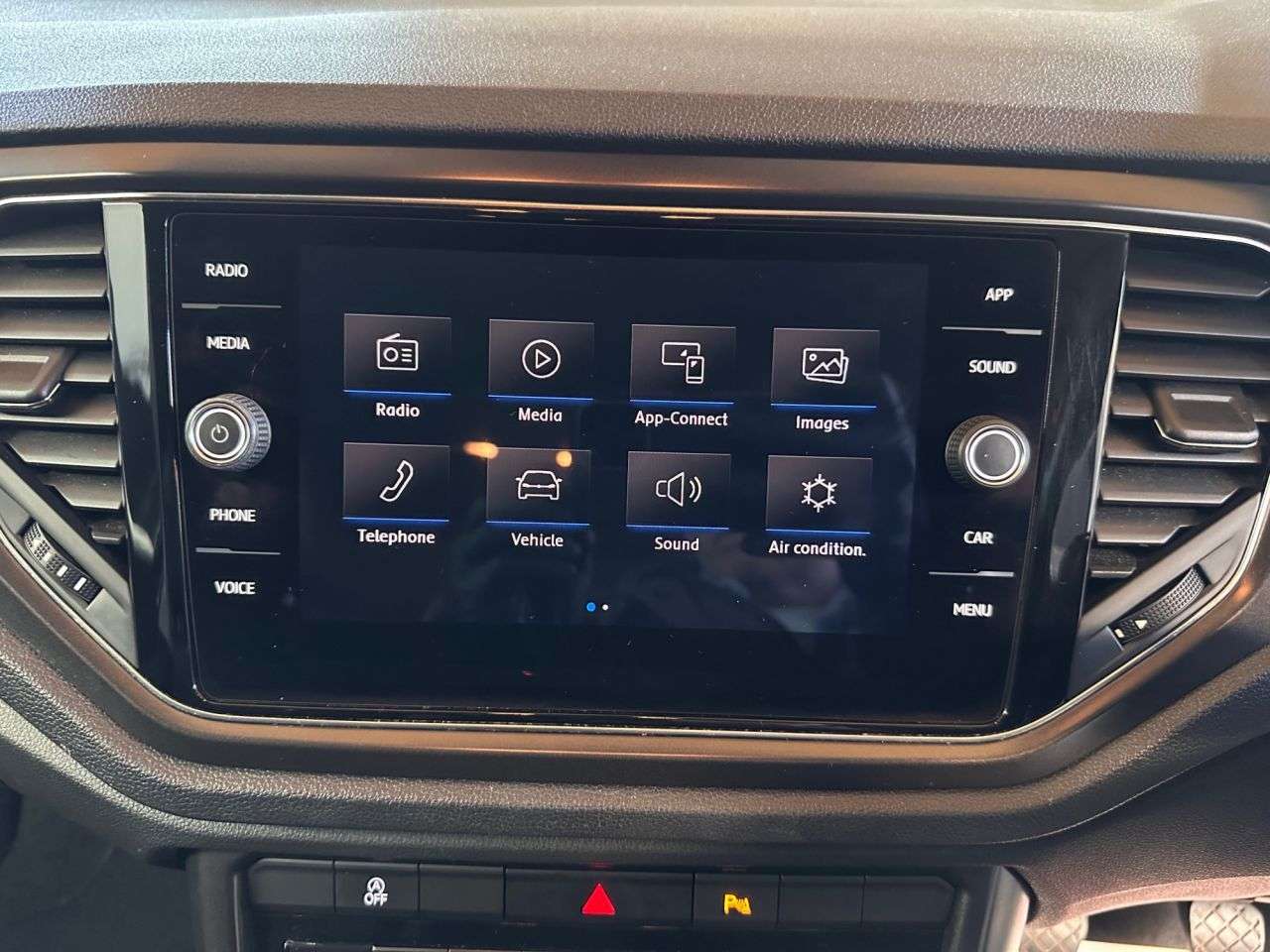 2019 VOLKSWAGEN T-ROC 2019 VOLKSWAGEN T-ROC