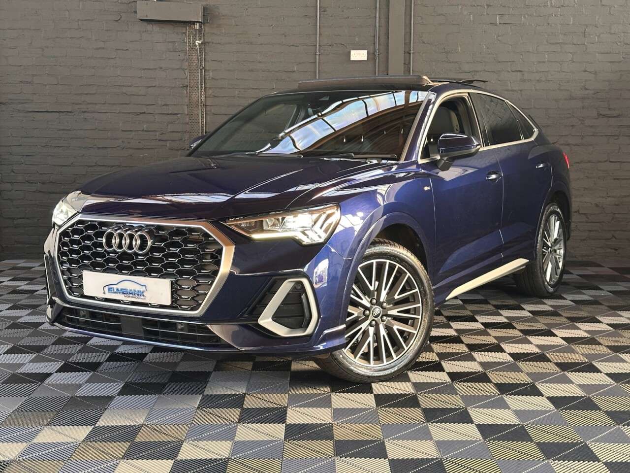 A 2020 AUDI Q3 2.0 TDI 35 S line Sportback 5dr Diesel S Tronic Euro 6 (s/s) (150 ps) DEPAR A 2020 AUDI Q3 2.0 TDI 35 S line Sportback 5dr Diesel S Tronic Euro 6 (s/s) (150 ps) DEPAR