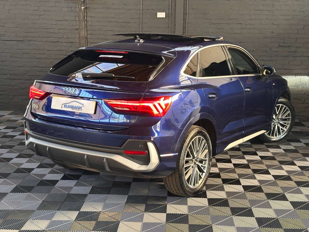 2020 AUDI Q3 2020 AUDI Q3