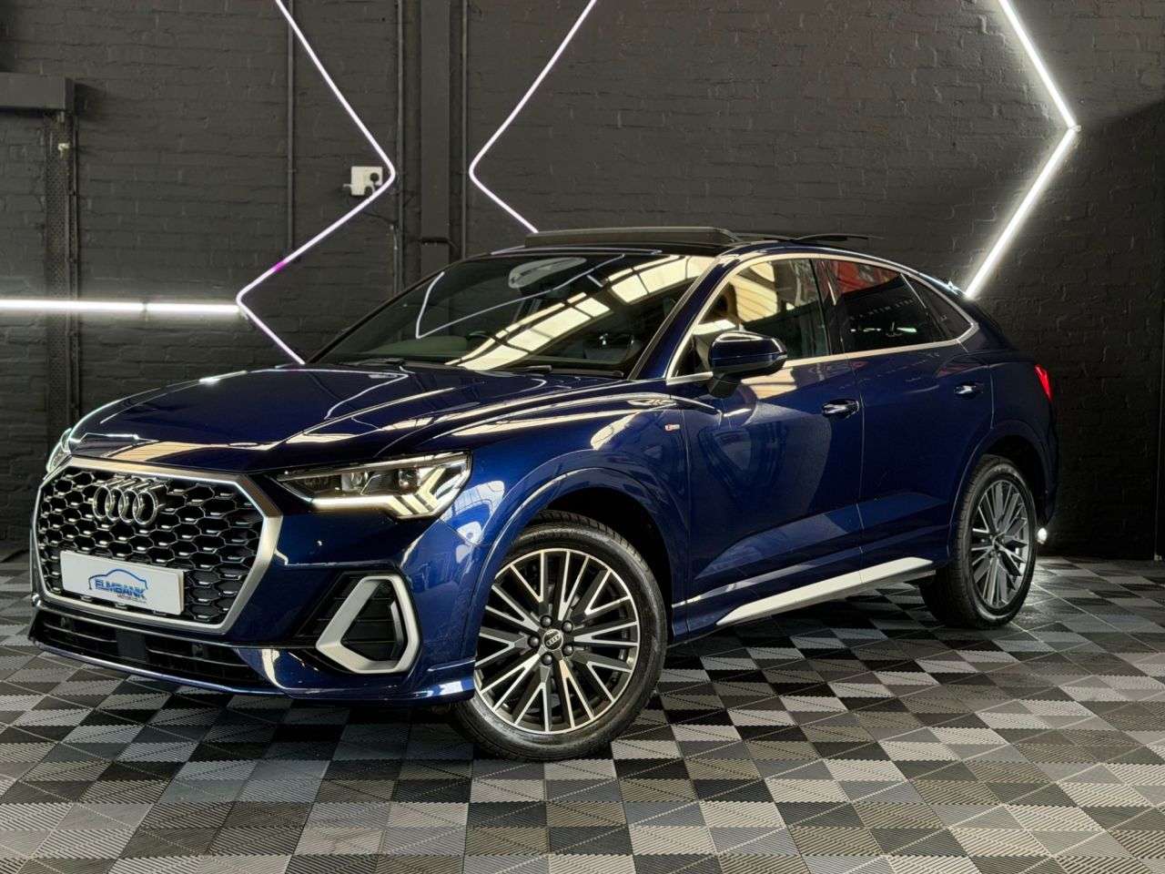2020 AUDI Q3 2020 AUDI Q3