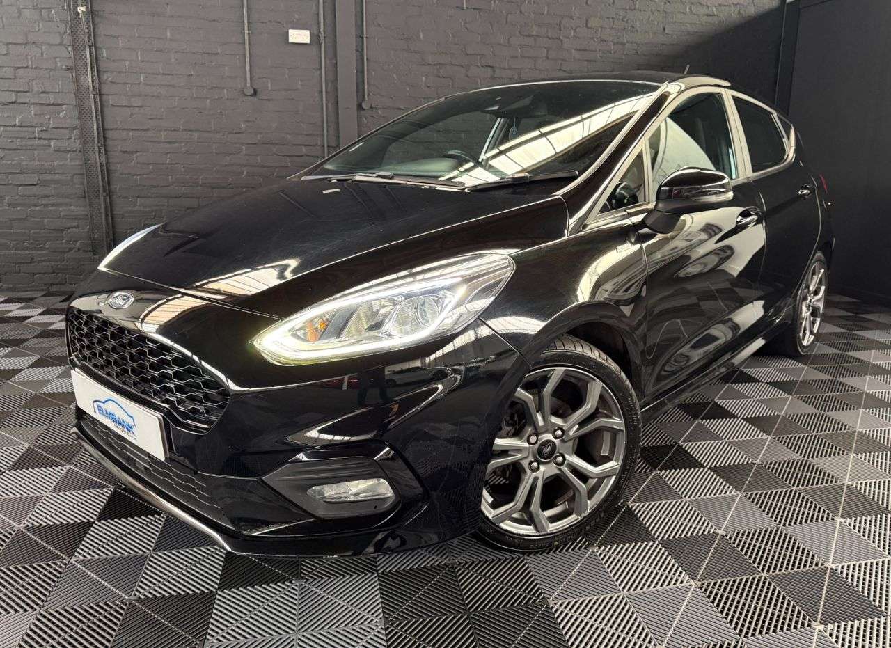 A 2018 FORD FIESTA 1.0T EcoBoost GPF ST-Line Hatchback 5dr Petrol Manual Euro 6 (s/s) (125 ps) A 2018 FORD FIESTA 1.0T EcoBoost GPF ST-Line Hatchback 5dr Petrol Manual Euro 6 (s/s) (125 ps)