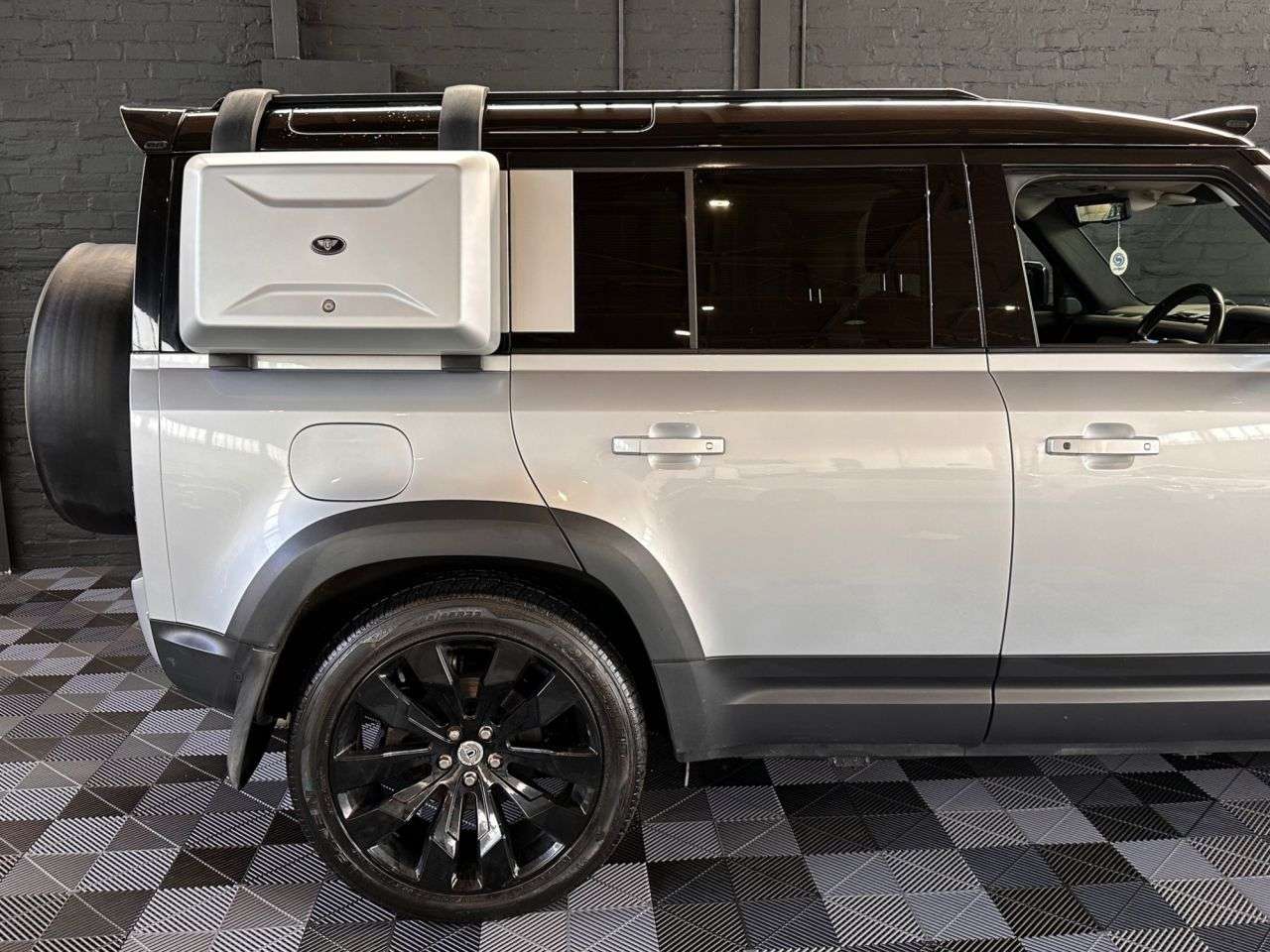 2021 LAND ROVER DEFENDER 2021 LAND ROVER DEFENDER