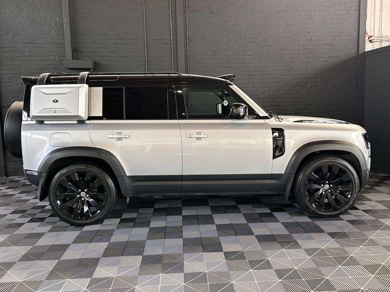 2021 LAND ROVER DEFENDER 2021 LAND ROVER DEFENDER