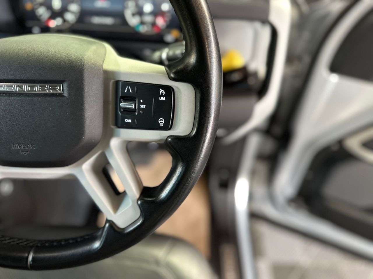 2021 LAND ROVER DEFENDER 2021 LAND ROVER DEFENDER