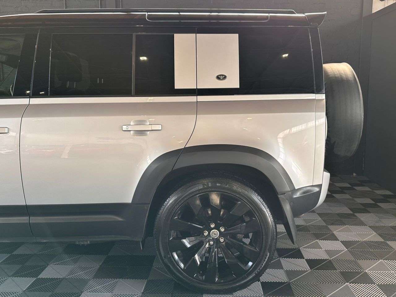 2021 LAND ROVER DEFENDER 2021 LAND ROVER DEFENDER