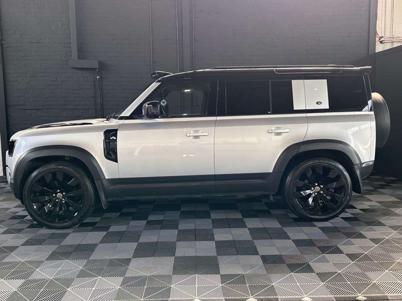 2021 LAND ROVER DEFENDER 2021 LAND ROVER DEFENDER