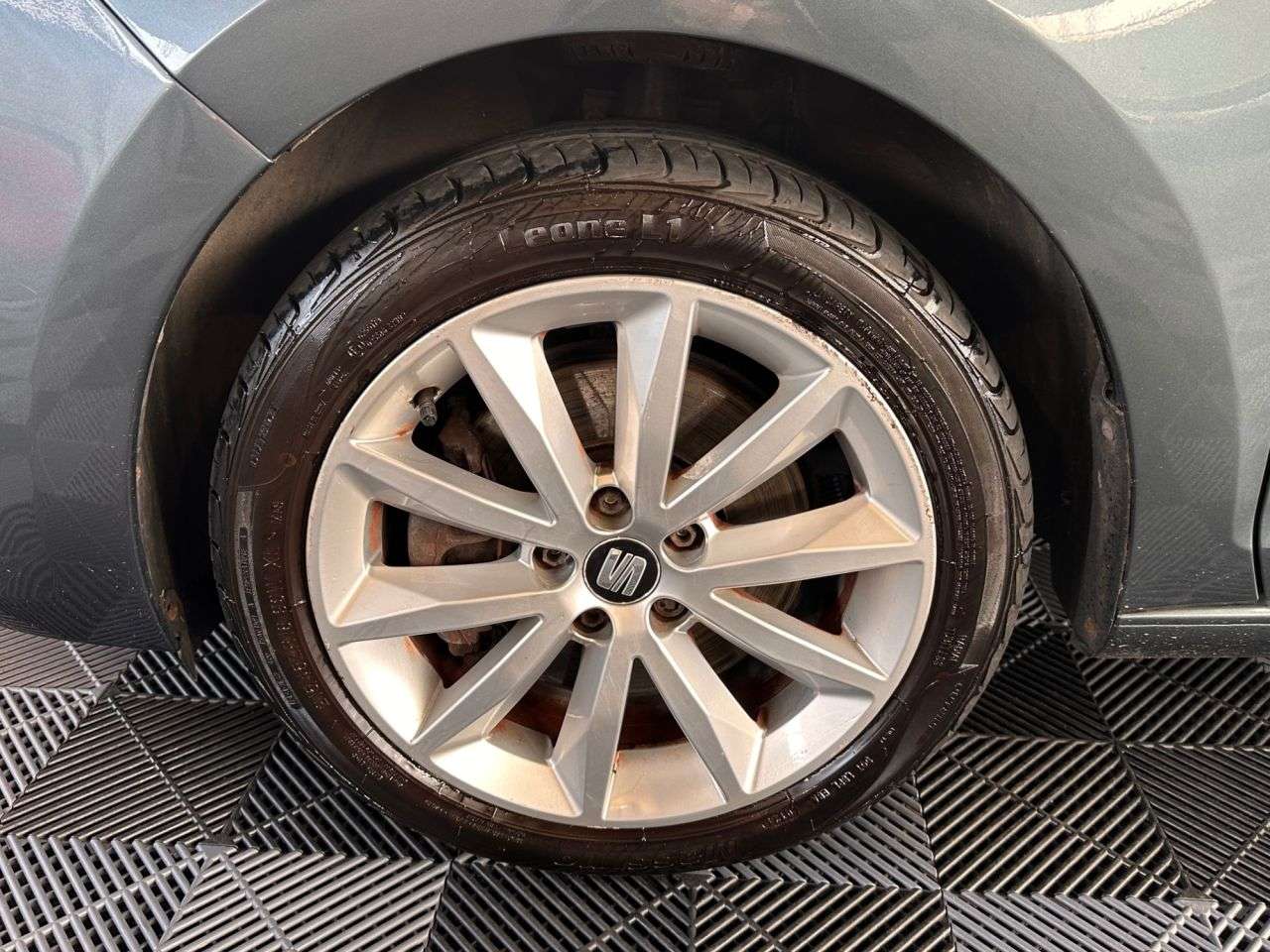 A 2016 SEAT TOLEDO 1.6 TDI SE Hatchback 5dr Diesel Manual Euro 6 (s/s) (115 ps) LOW MILEAGE+VE A 2016 SEAT TOLEDO 1.6 TDI SE Hatchback 5dr Diesel Manual Euro 6 (s/s) (115 ps) LOW MILEAGE+VE