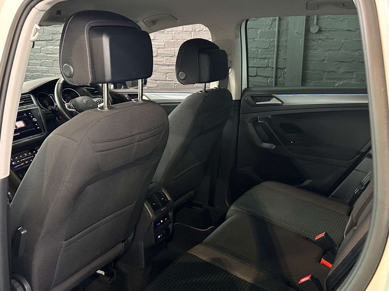 2021 VOLKSWAGEN TIGUAN 2021 VOLKSWAGEN TIGUAN