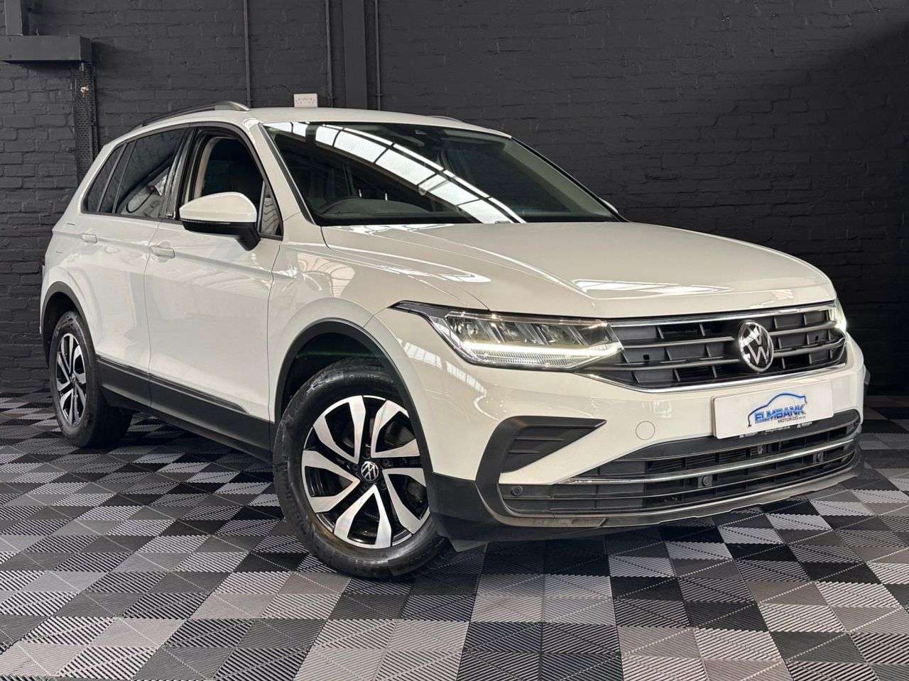 2021 VOLKSWAGEN TIGUAN 2021 VOLKSWAGEN TIGUAN