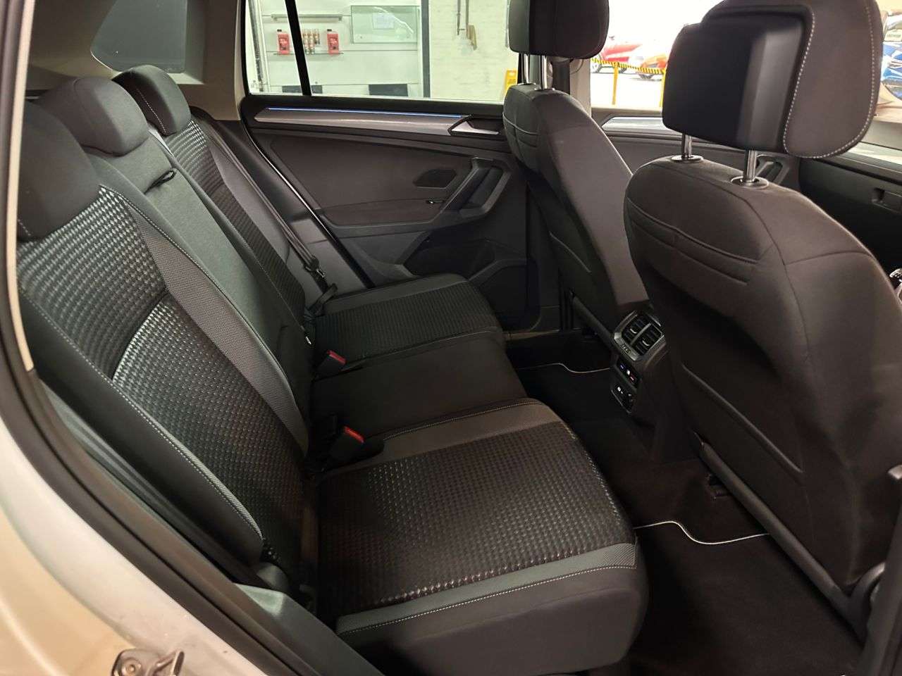 2021 VOLKSWAGEN TIGUAN 2021 VOLKSWAGEN TIGUAN