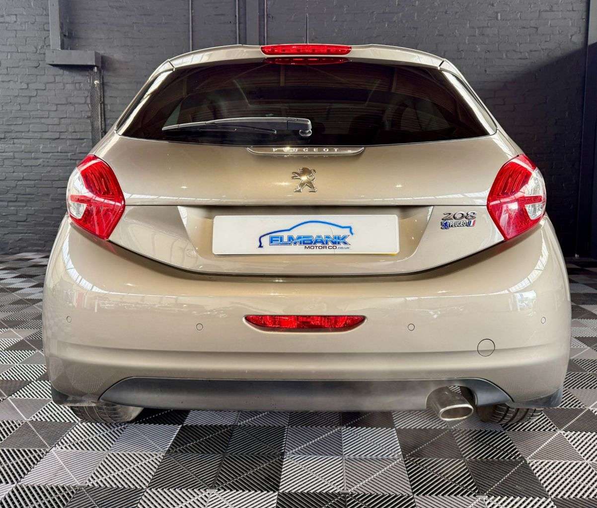 2013 PEUGEOT 208 2013 PEUGEOT 208